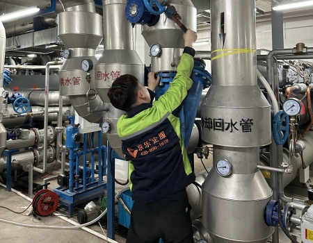 企業(yè)中央空調(diào)維護(hù)指南 開機(jī)檢修5大必檢項(xiàng) 避免旺季停機(jī)損失