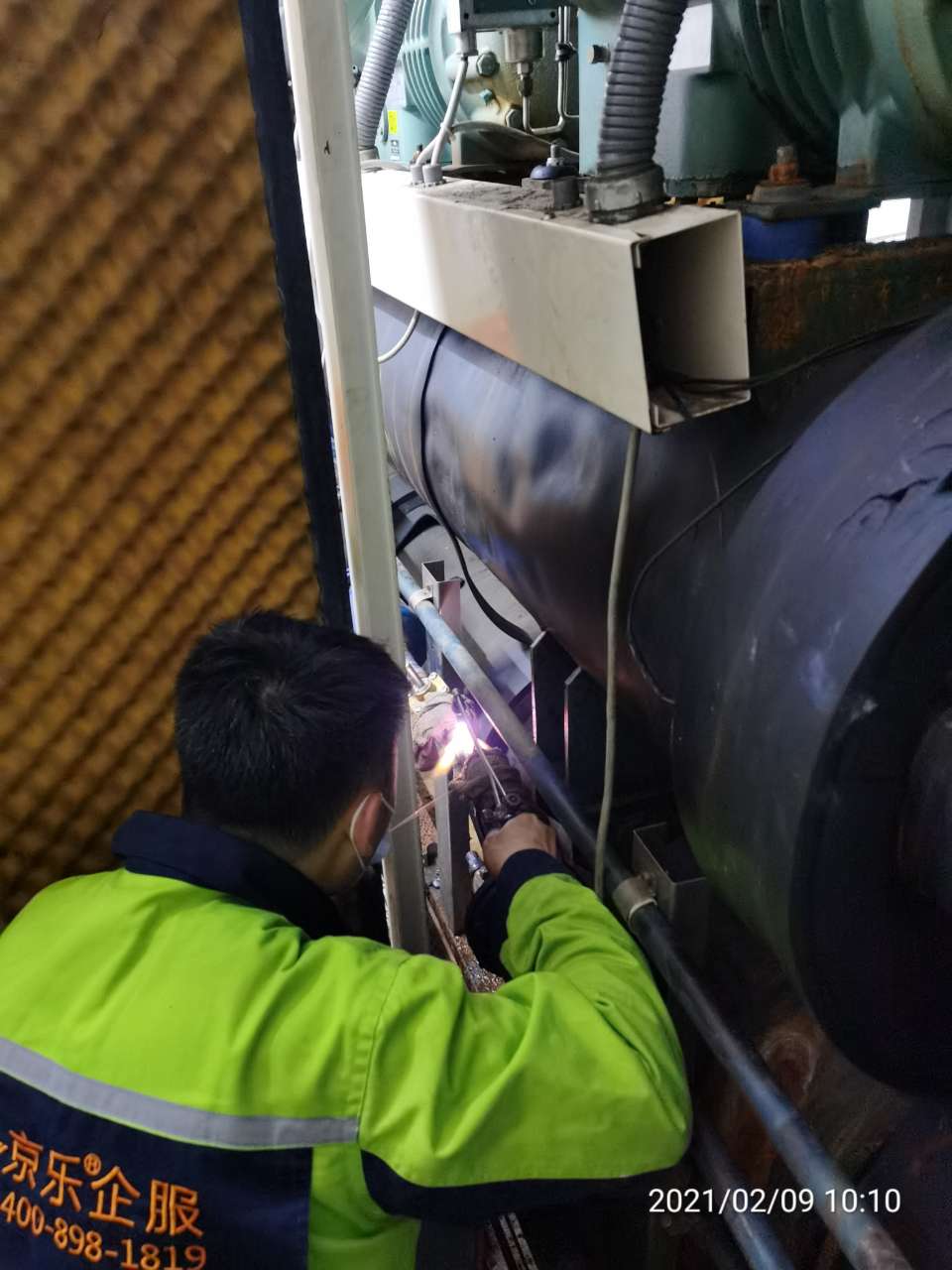 商業(yè)樓中央空調(diào)檢測價格-20年空調(diào)行業(yè)經(jīng)驗