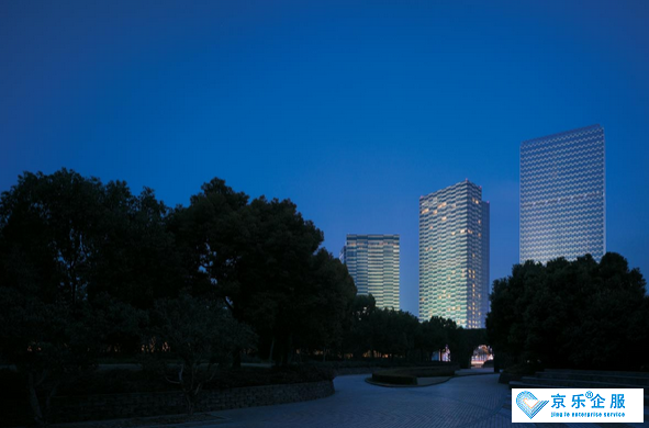 商場(chǎng)中央空調(diào)工程安裝公司怎么選擇-圖1