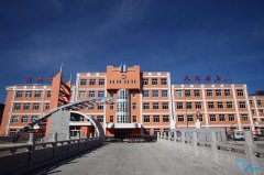 工程名稱：西安某學(xué)?？照{(diào)安裝-西安中央空調(diào)安裝改造