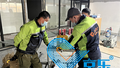 維修中央空調(diào)